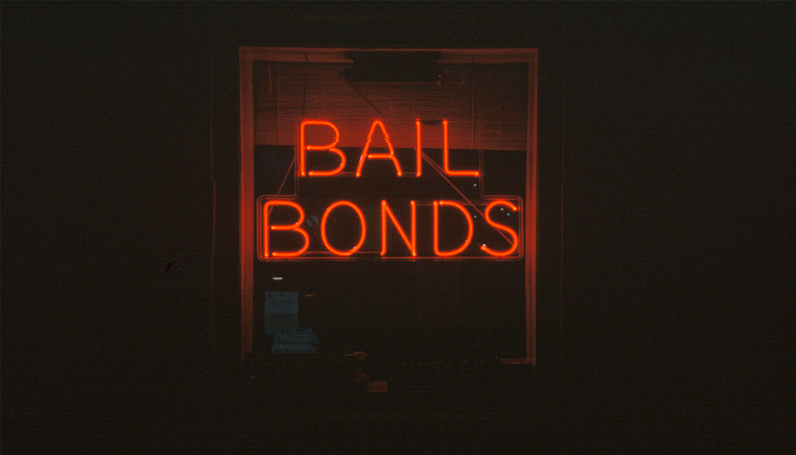 Neon sign advertising bail bonds