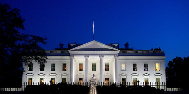 White House at dark